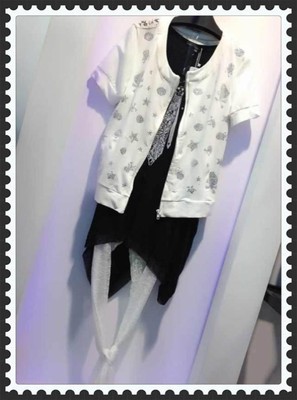 服裝批發全攻略 品牌、價格、樣品及庫存尾貨信息解析